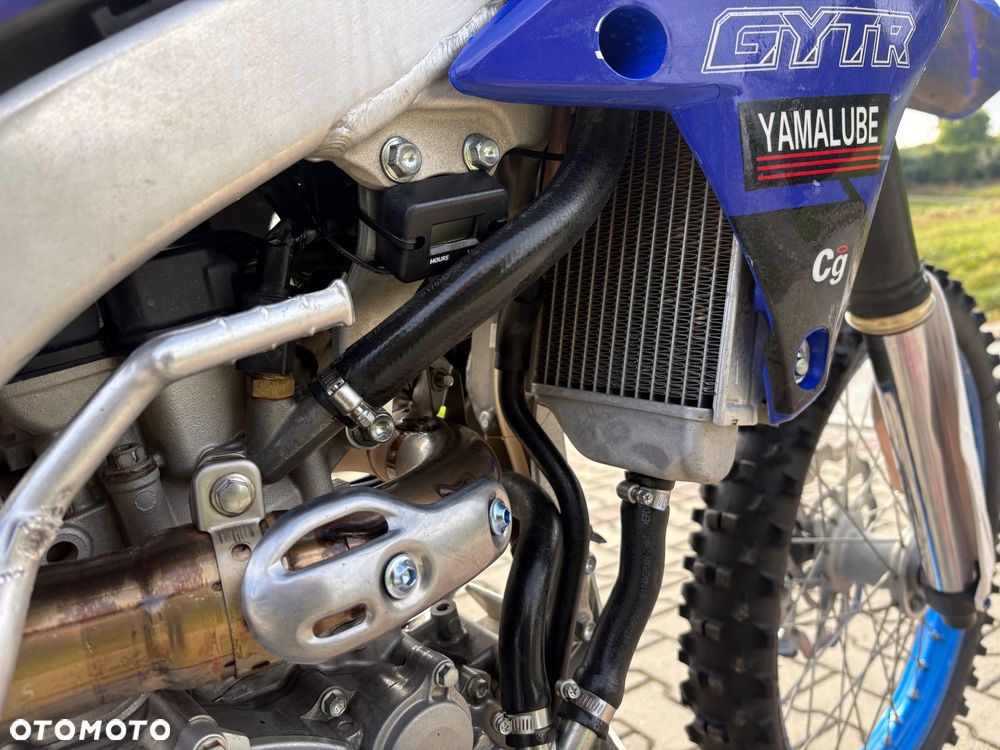 Yamaha YZF - 5
