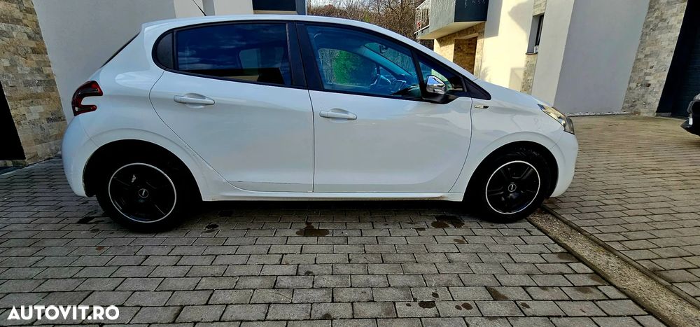 Peugeot 208 PureTech 68 Active - 4