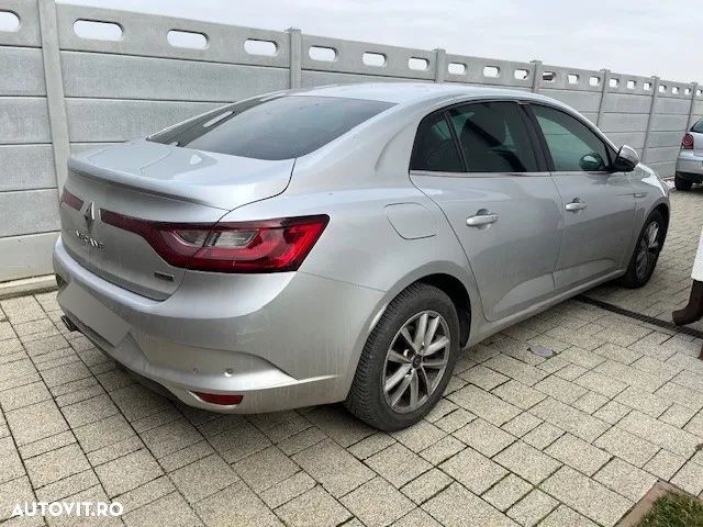 Renault Megane Energy dCi Intens - 7