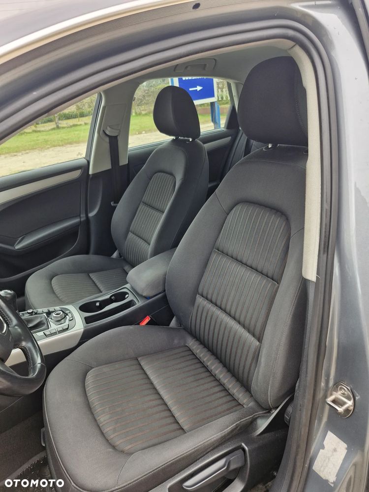 Audi A4 Limousine 2.0 TDI - 12