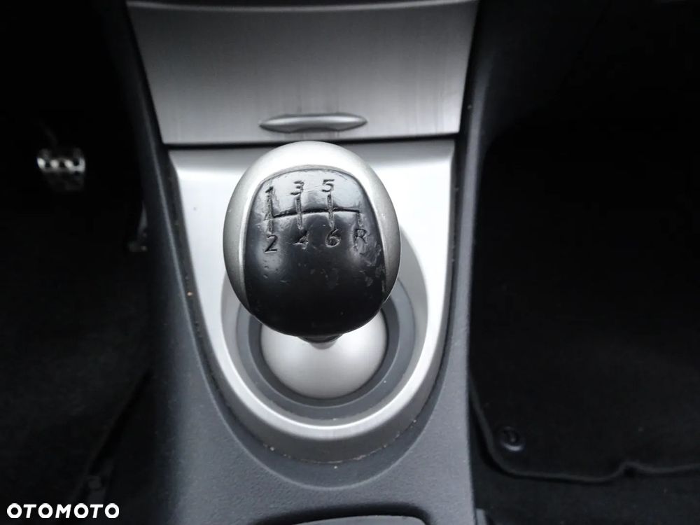 Honda Civic 1.8i-VTEC Sport - 28