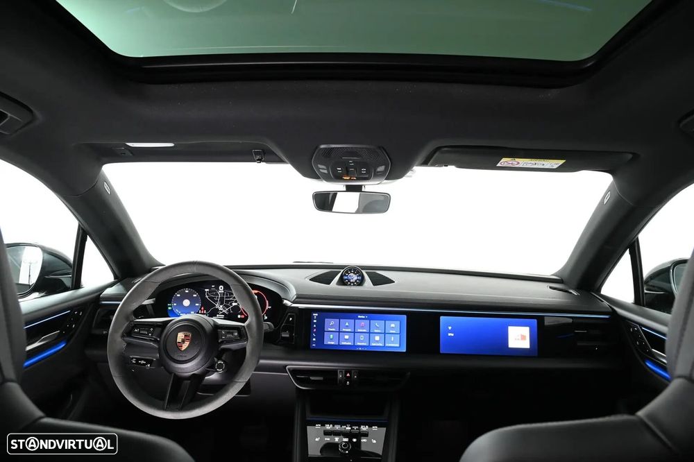 Porsche Macan Electric 4 - 19