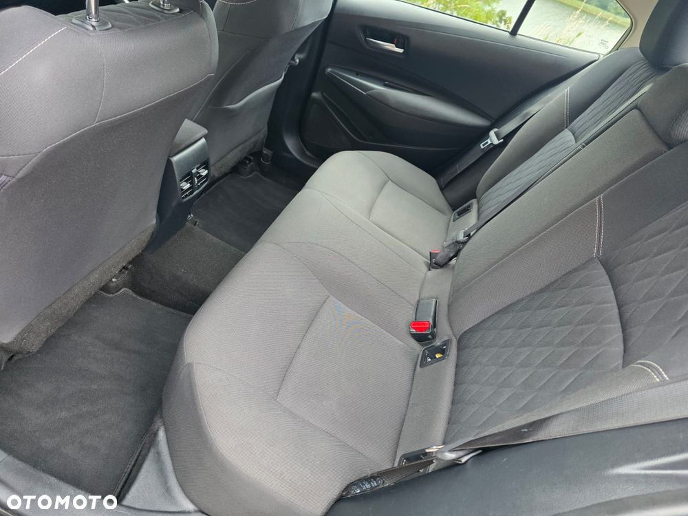 Toyota Corolla - 7
