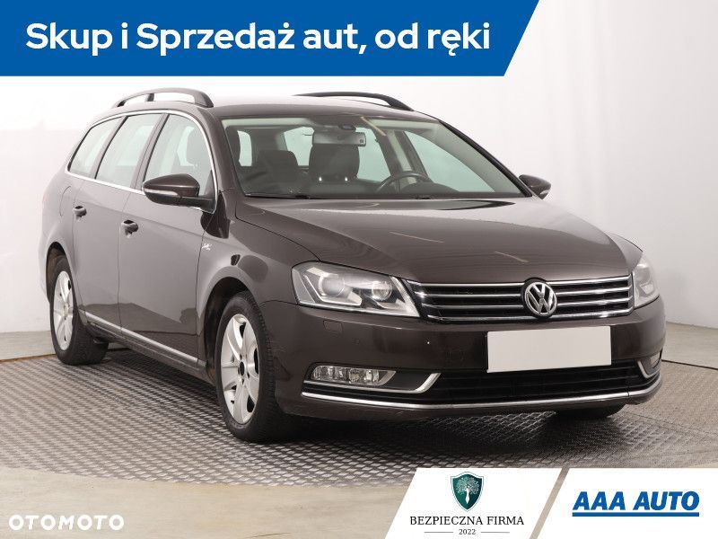 Volkswagen Passat Variant - 3