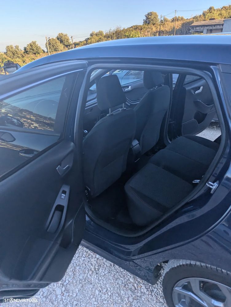 Ford Fiesta - 6
