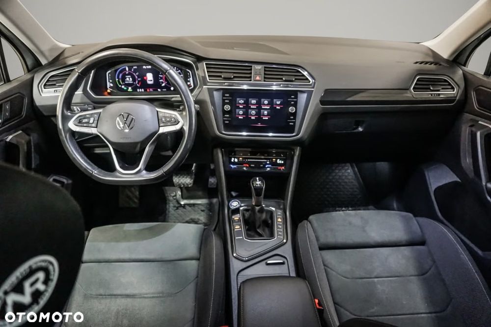 Volkswagen Tiguan 1.4 eHybrid Elegance DSG - 23