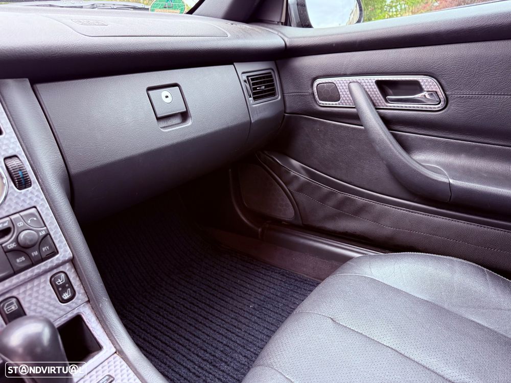 Mercedes-Benz SLK 230 - 13