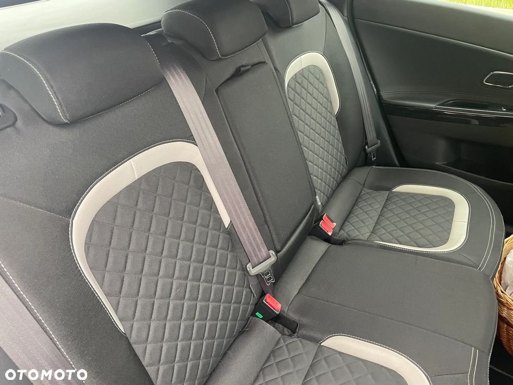 Kia Ceed 1.6 CRDi GT Line - 10
