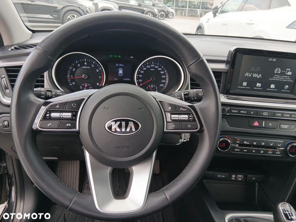 Kia Ceed 1.4 T-GDI M - 13