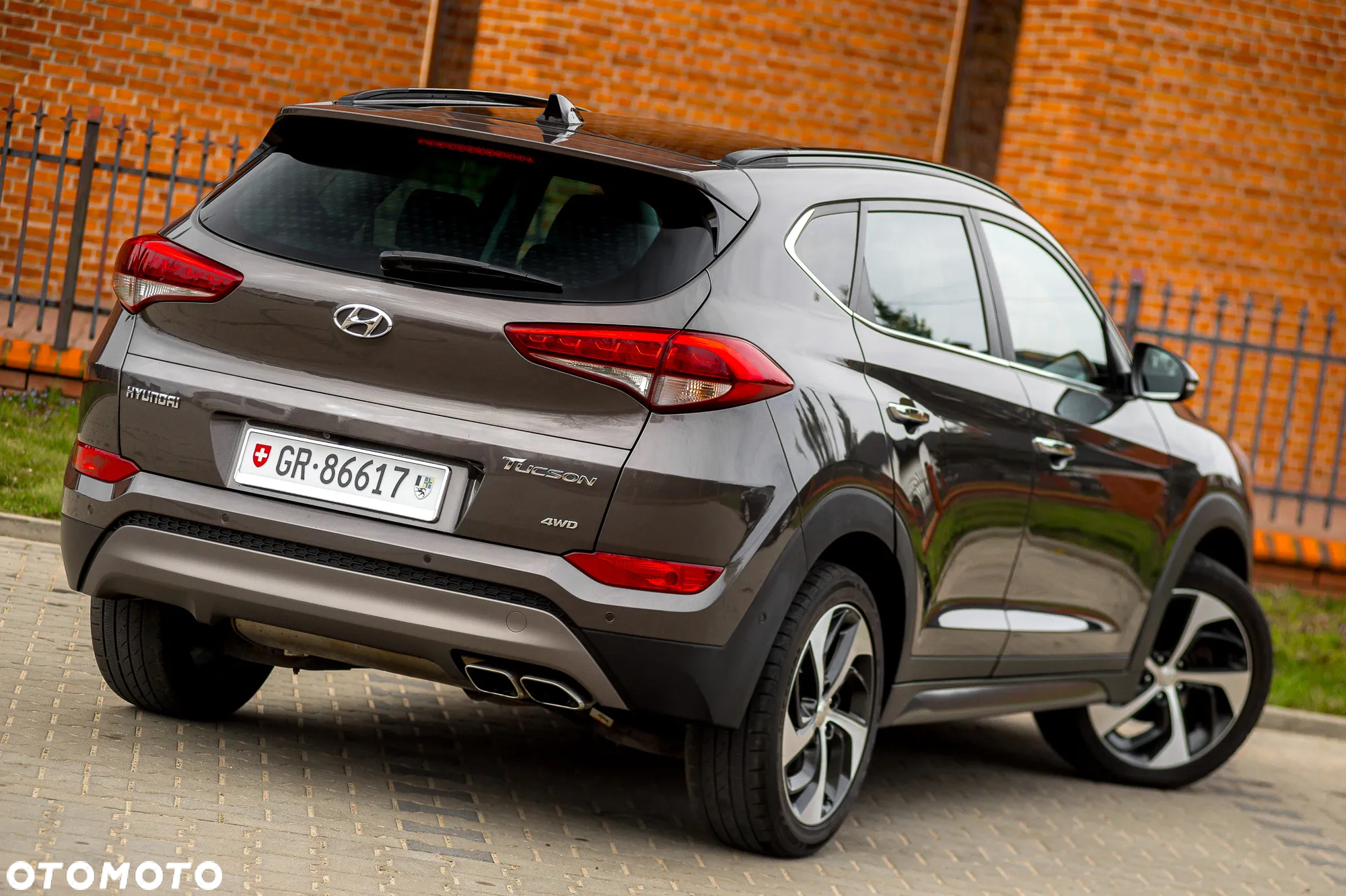 Hyundai Tucson 2.0 CRDi 4WD Automatik Passion Plus - 13