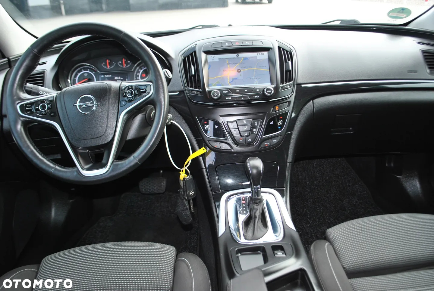 Opel Insignia 2.0 CDTI Cosmo - 11