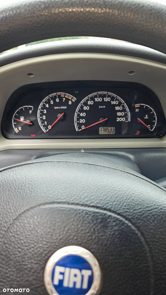Fiat Palio - 6