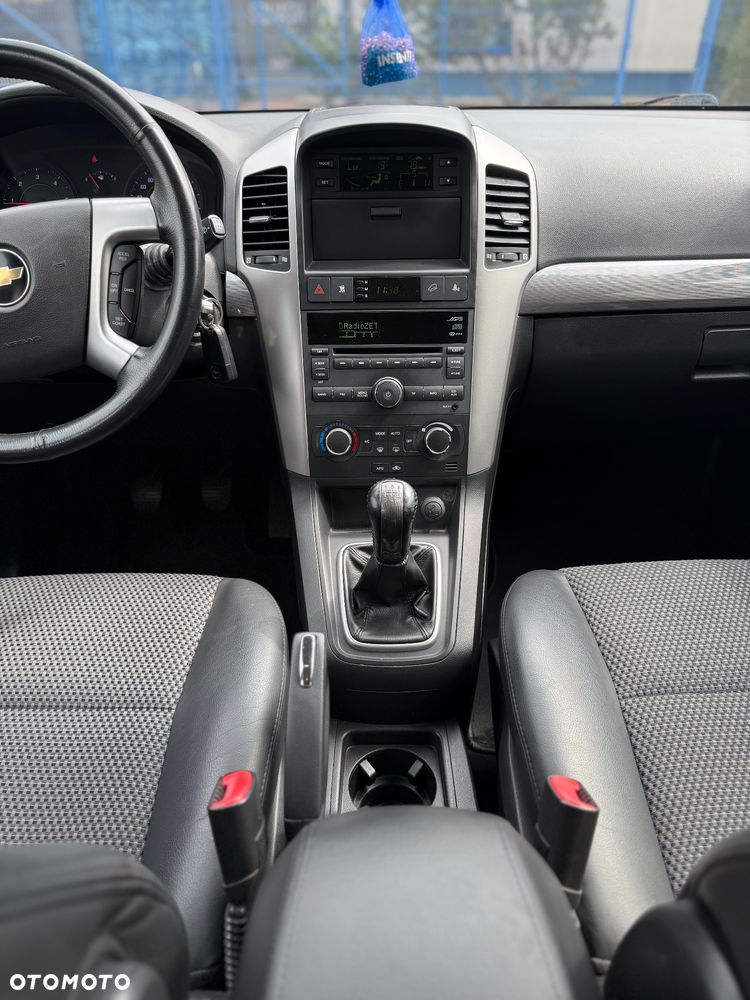 Chevrolet Captiva 2.0 2WD 7 Sitzer LS Family Edition - 20