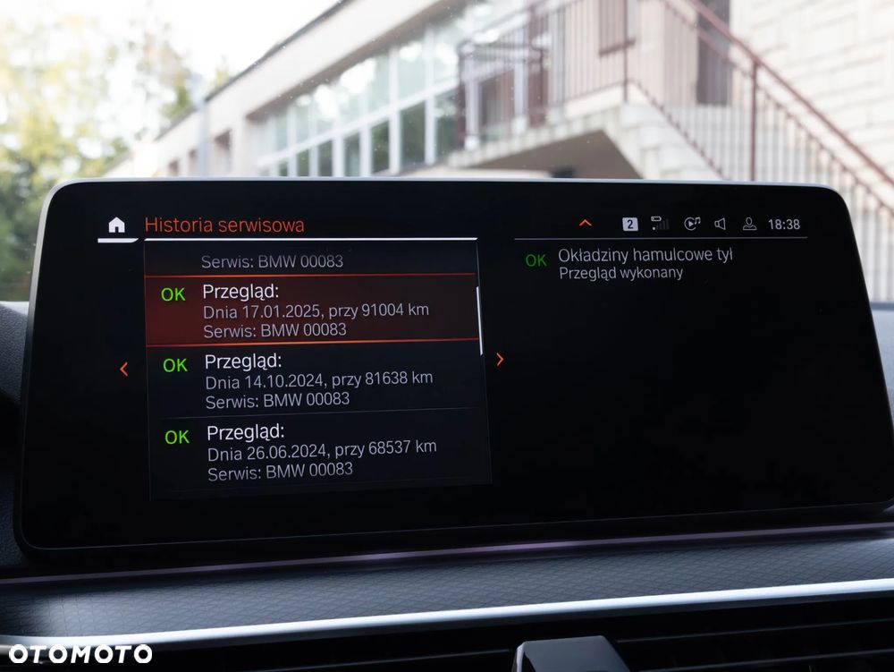 BMW Seria 5 520d xDrive M Sport Edition - 37