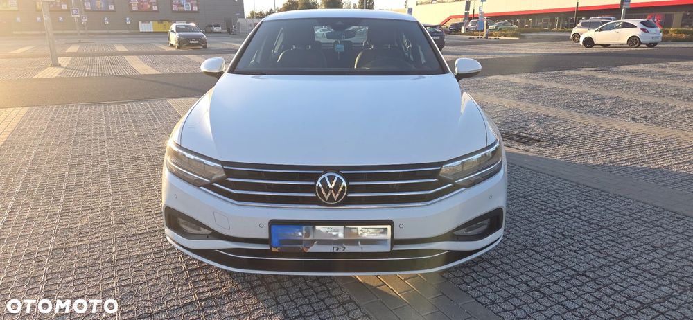 Volkswagen Passat 2.0 TDI EVO Business DSG - 2