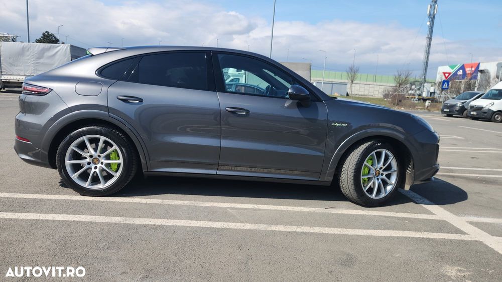 Porsche Cayenne Standard - 3