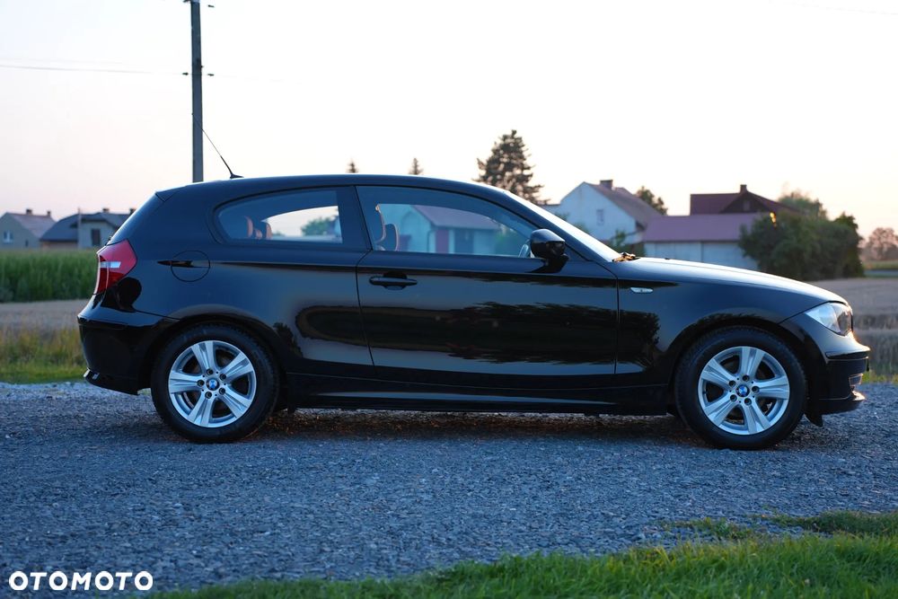 BMW Seria 1 116i - 5