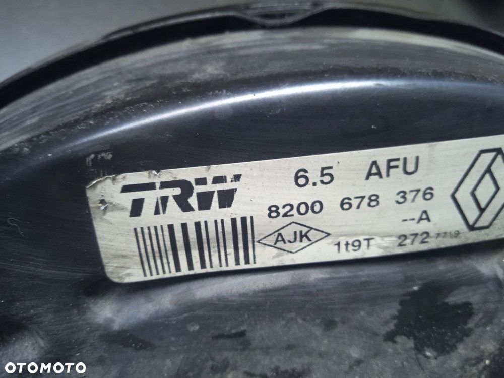 Serwo hamulcowe Renault Scenic II 8200678376 - 3