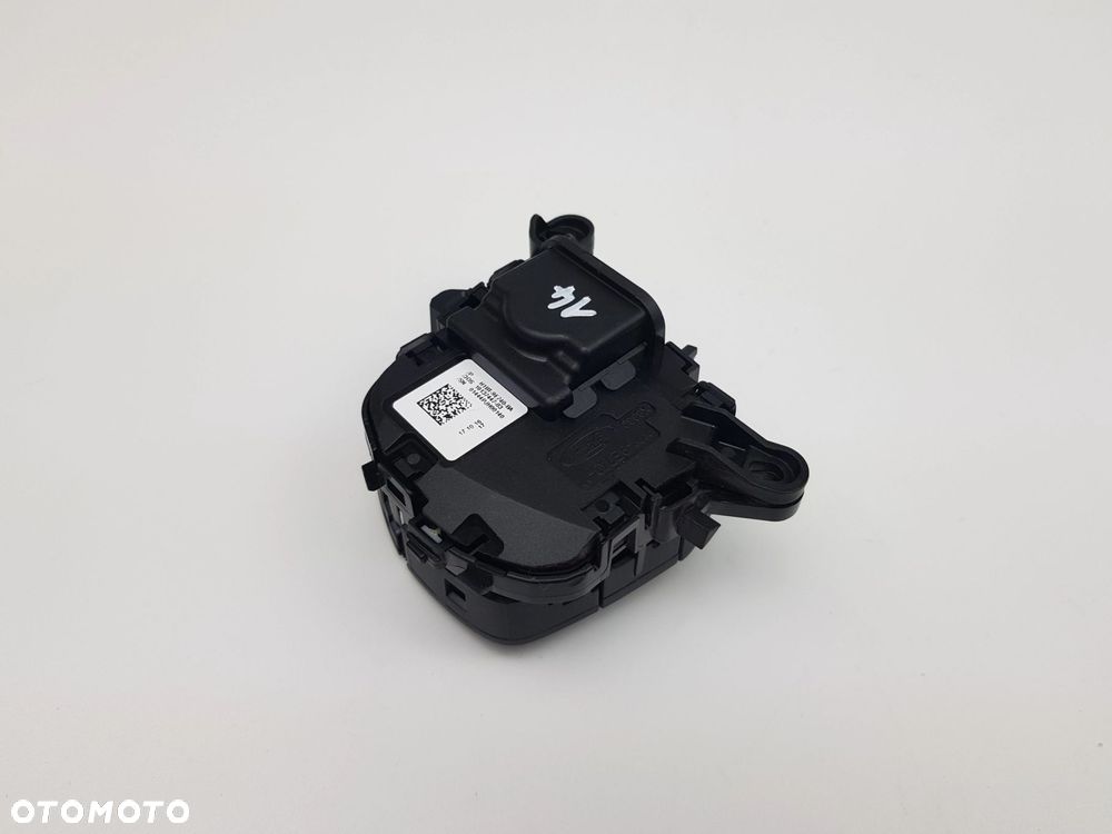 NOWY Przycisk Przełącznik sterowania tempomatu Ford Focus Fiesta 2018 - 6