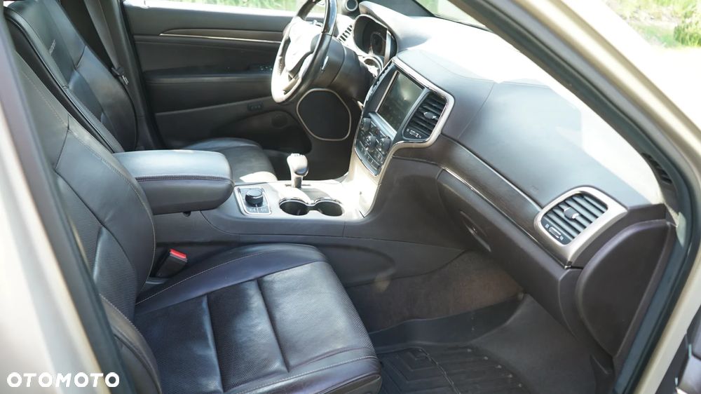 Jeep Grand Cherokee 3.6 V6 Overland Summit - 10