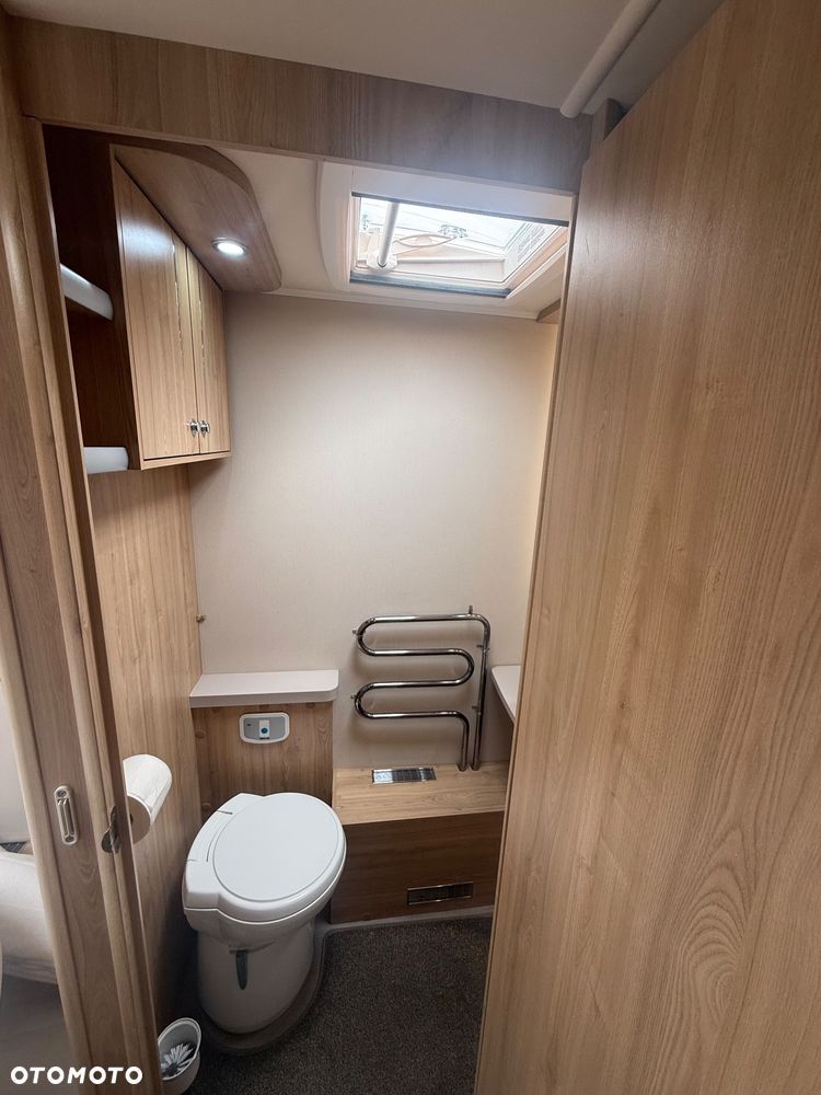 Elddis Crusader aurora - 12