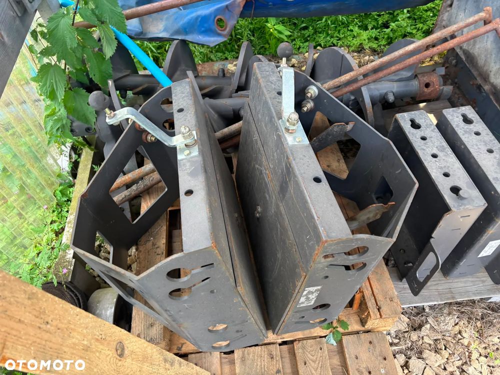 Poszerzenia i ślimaki do volvo 7820 6820 8820 elektryczne 2x 125cm - 4