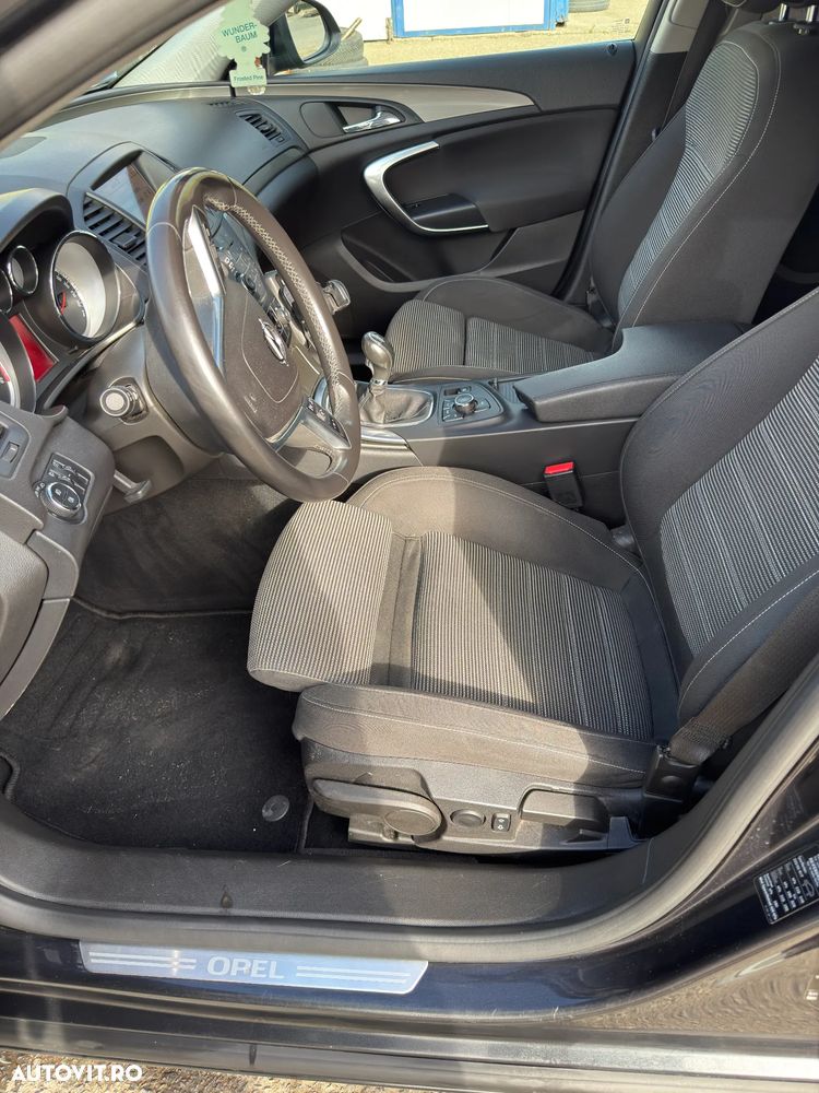 Opel Insignia 2.0 CDTI - 6