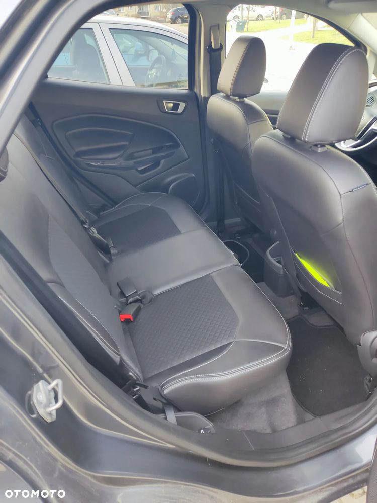 Ford EcoSport - 21