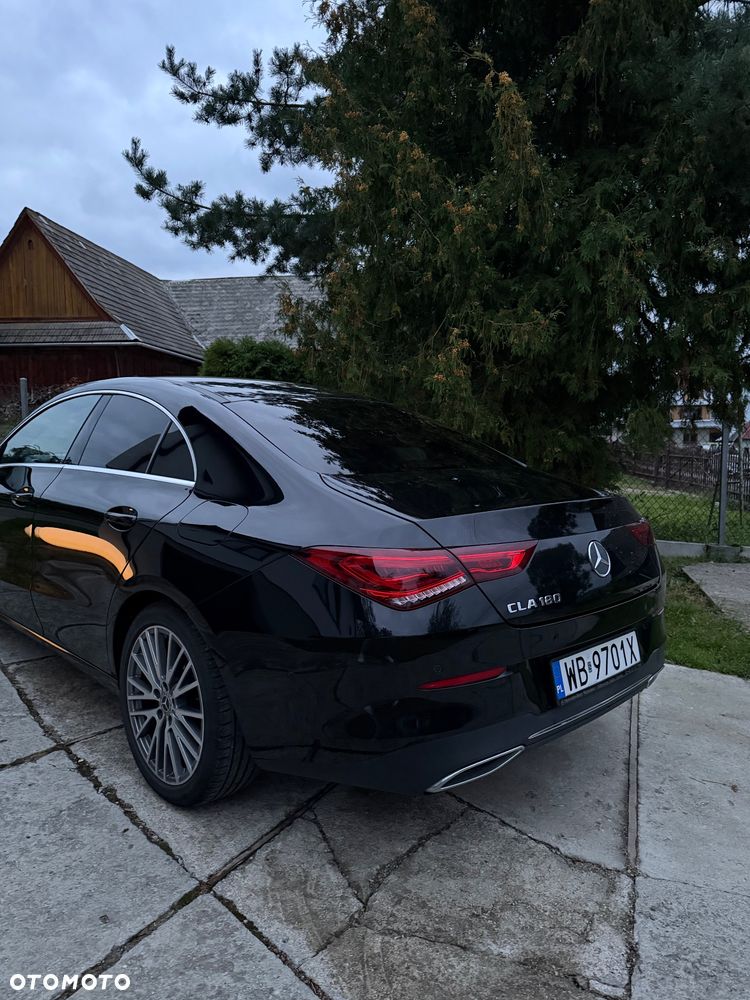 Mercedes-Benz CLA 180 7G-DCT - 9