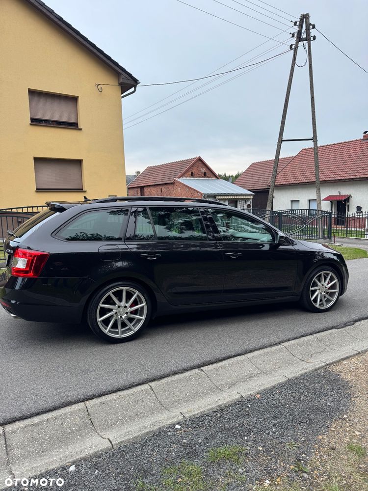 Skoda Octavia 2.0 TDI RS Challenge DSG - 7