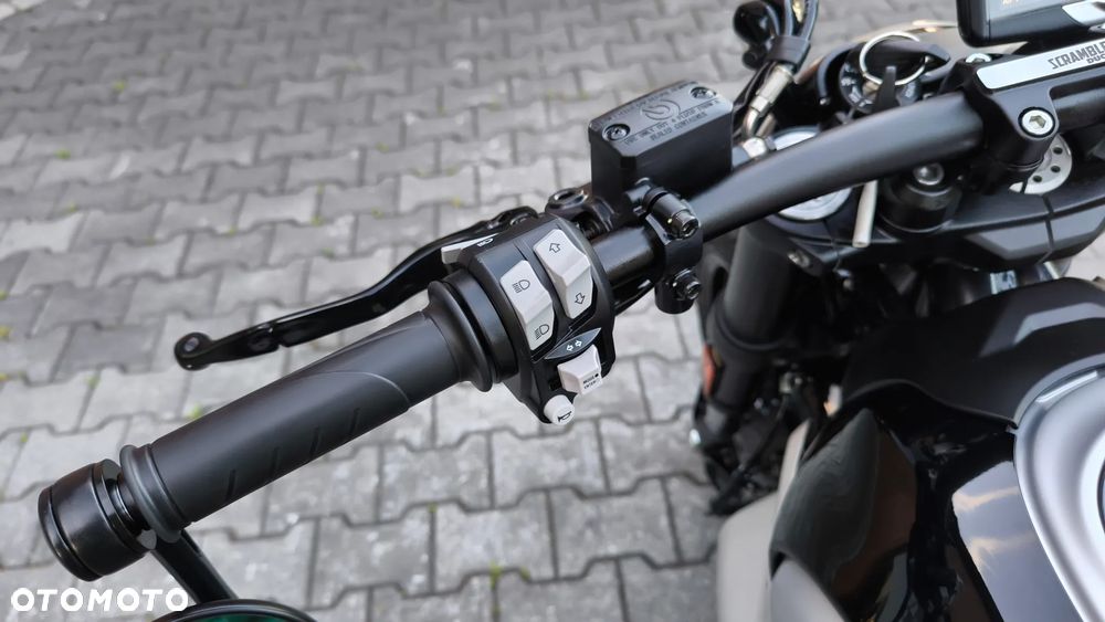 Ducati Scrambler - 13
