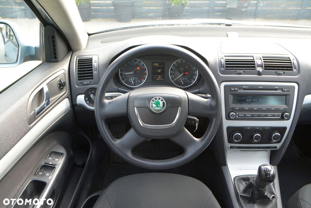 Skoda Octavia - 14