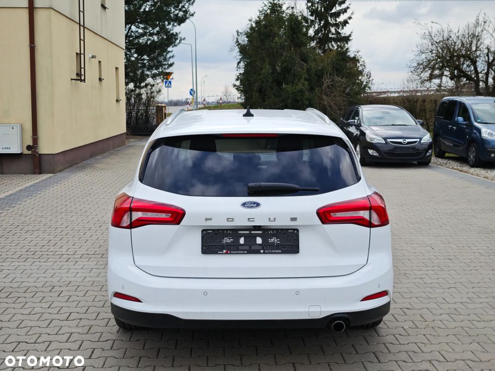 Ford Focus 1.5 EcoBlue STart-Stopp-System TITANIUM X - 9