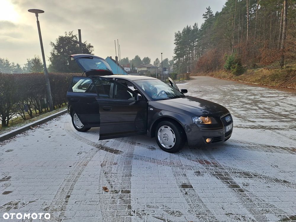 Audi A3 Sportback - 3