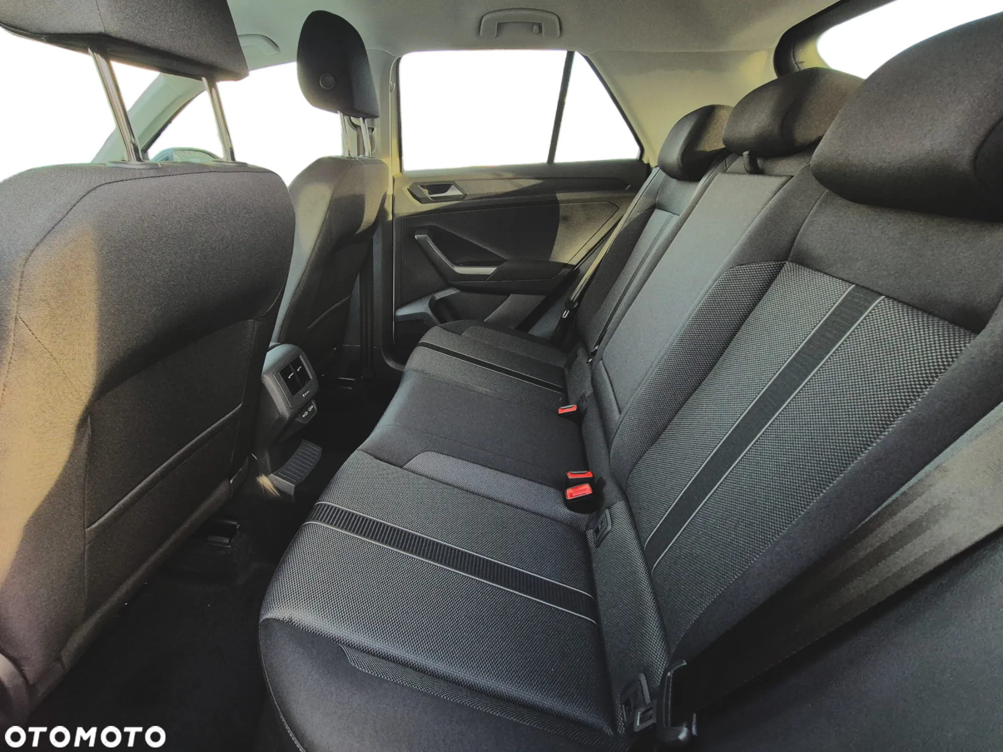 Volkswagen T-Roc 1.5 TSI Life Plus - 15