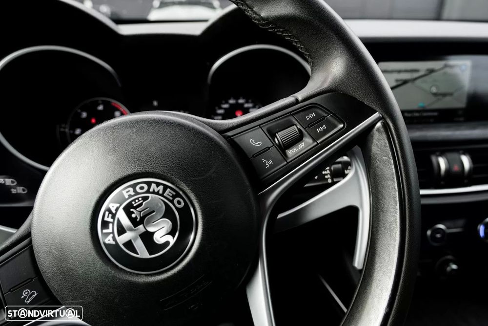 Alfa Romeo Stelvio 2.2 D Super AT8 - 27