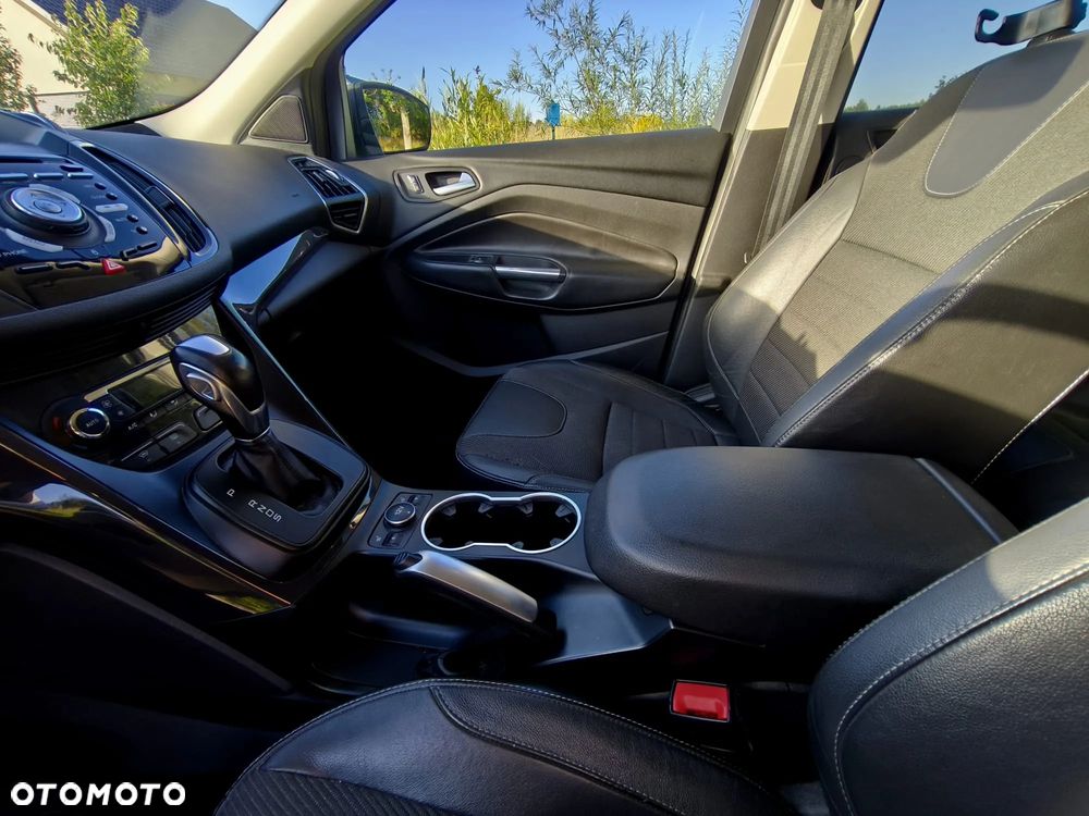 Ford Kuga 2.0 TDCi 4WD Titanium - 5
