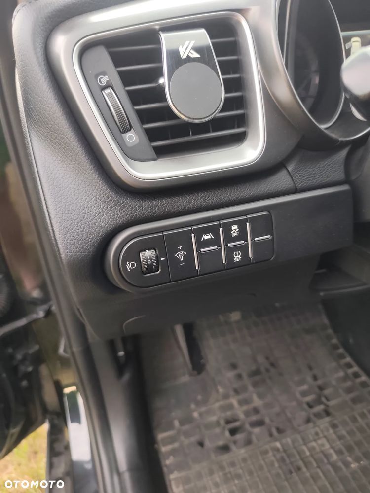 Kia XCeed 1.5 T-GDI L - 13