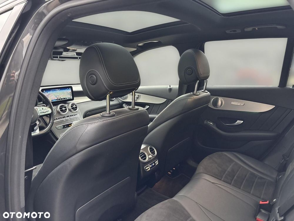 Mercedes-Benz GLC - 17