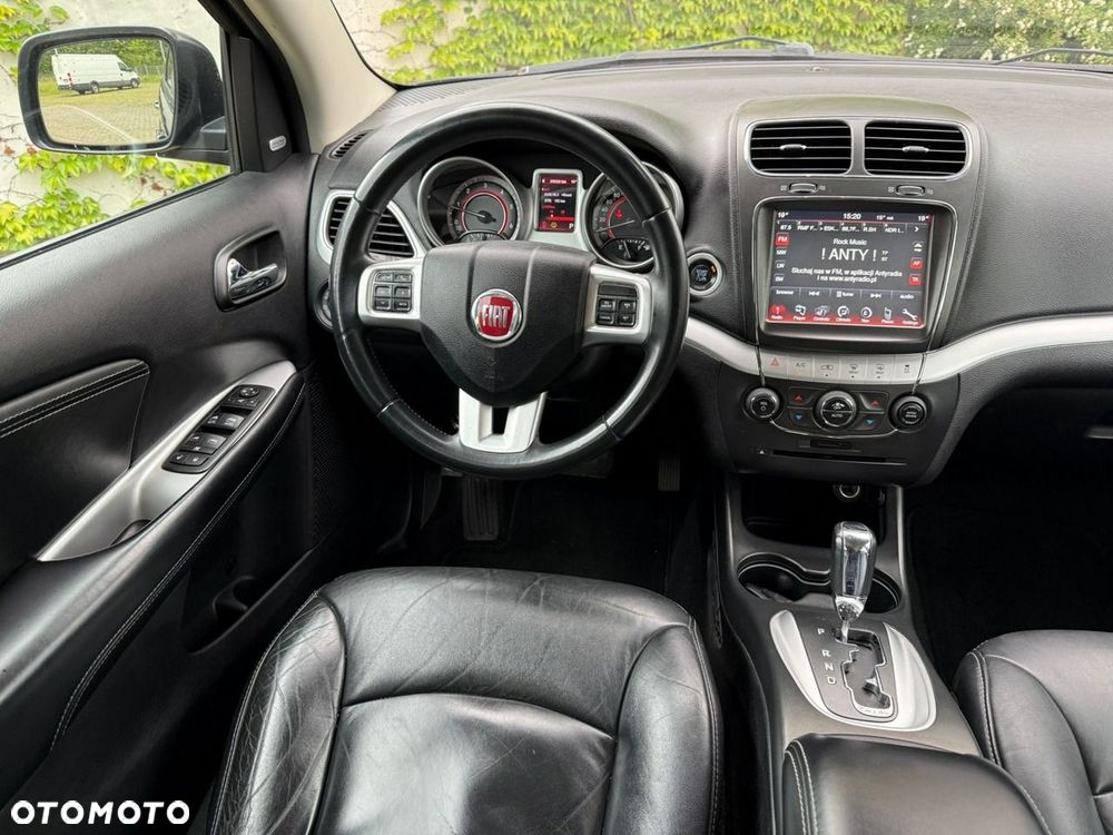 Fiat Freemont - 12