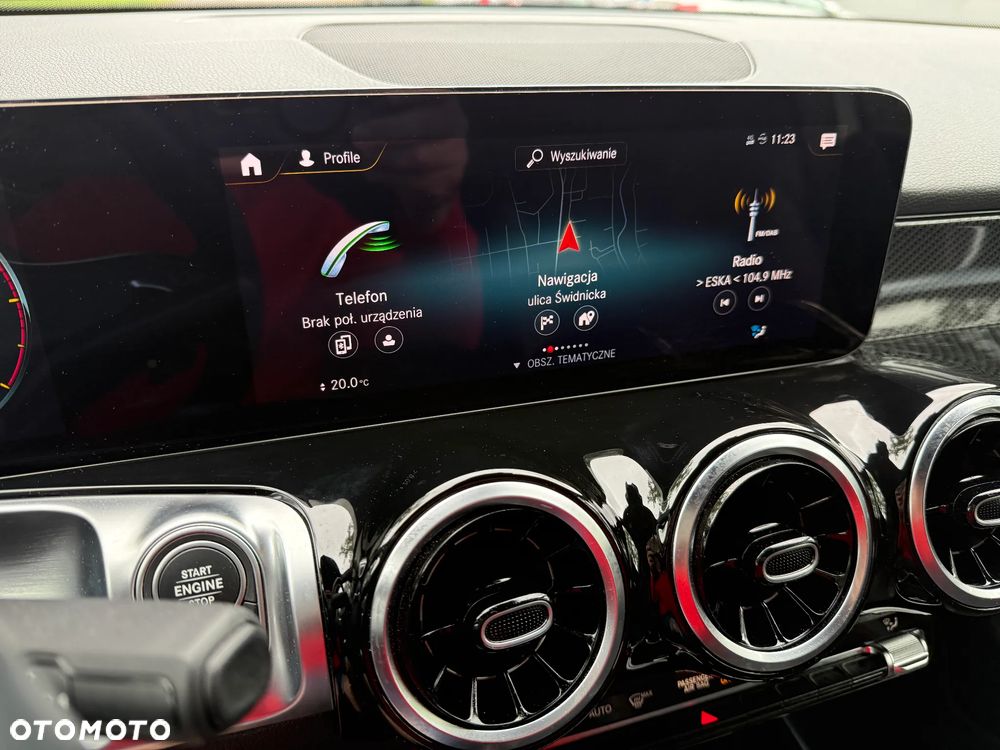 Mercedes-Benz GLB 180 d AMG Line 8G-DCT - 13