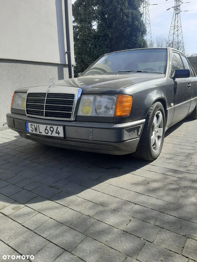 Mercedes-Benz W124 (1984-1993) - 1