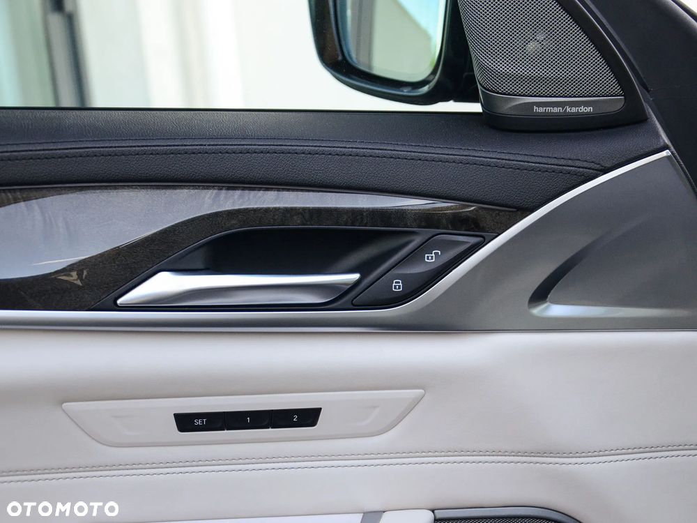 BMW Seria 6 640i xDrive Edycja M Sport - 23