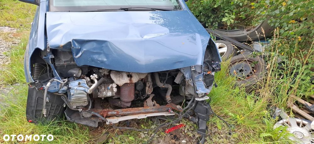 Opel Zafira - 2