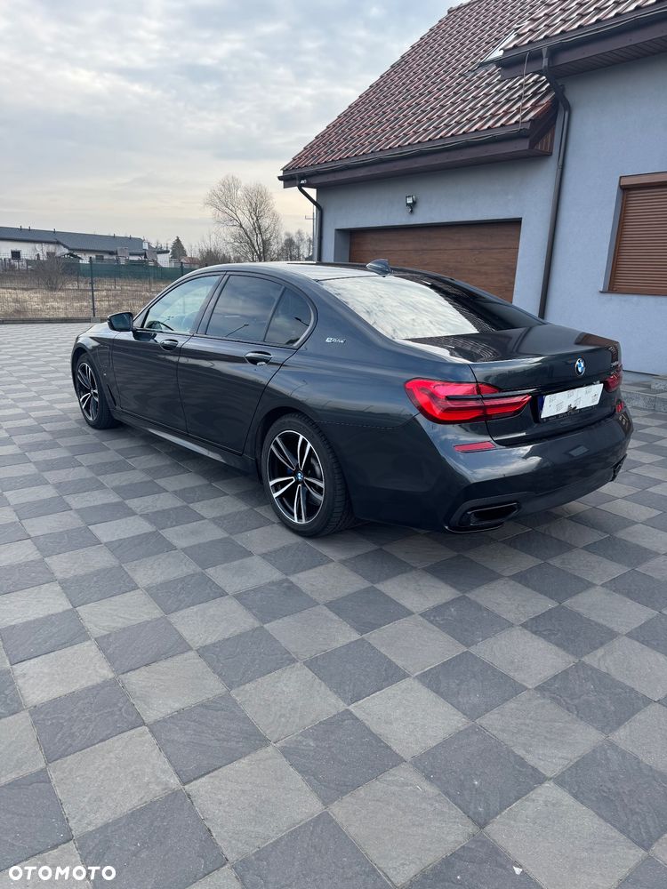 BMW Seria 7 - 4