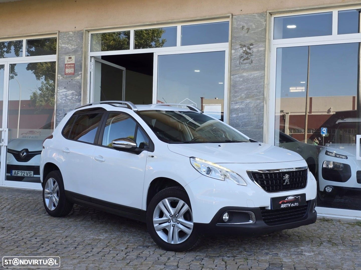 Peugeot 2008 1.2 PureTech Active - 9