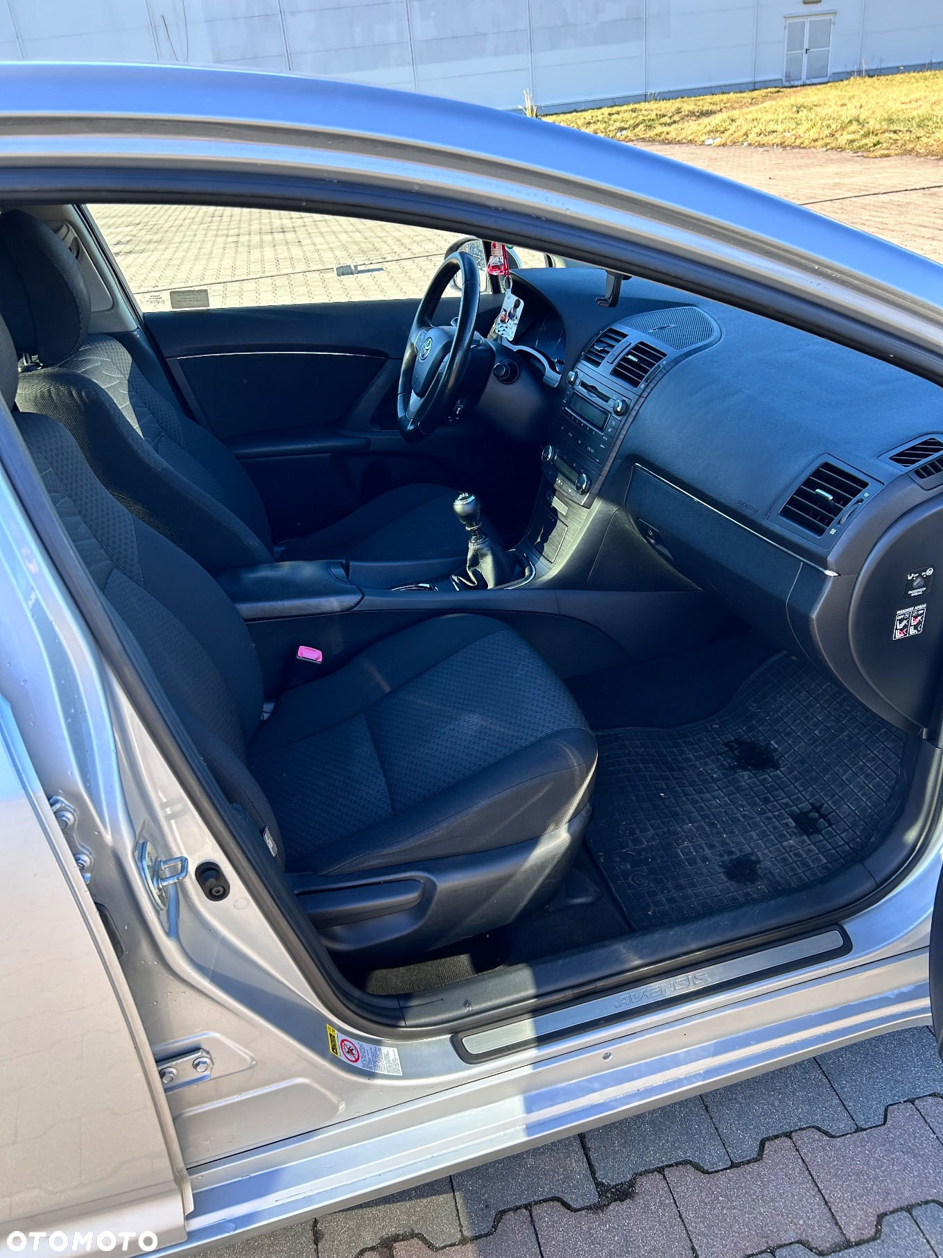 Toyota Avensis 2.2 D-4D Sol - 7