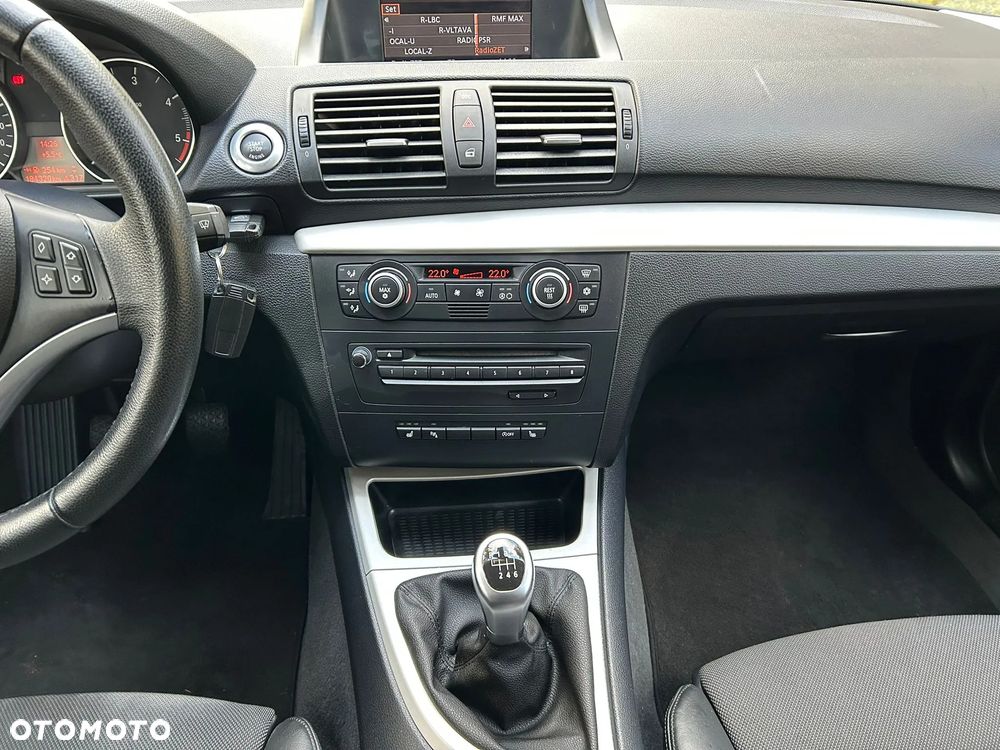 BMW Seria 1 118d DPF - 17