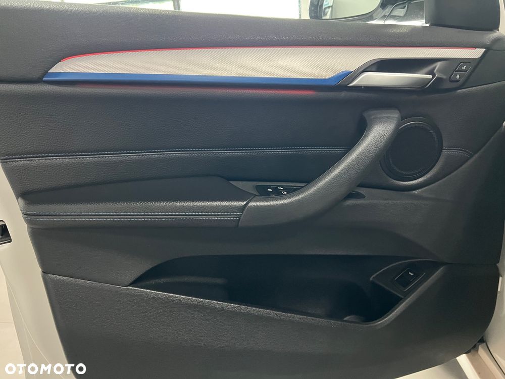 BMW X1 - 24