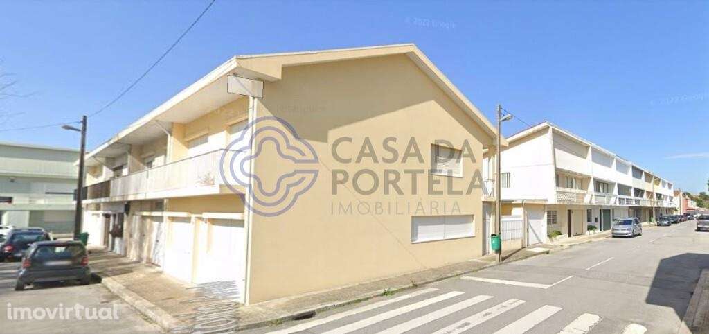 Moradia T4 em Serralves - Grande imagem: 2/7